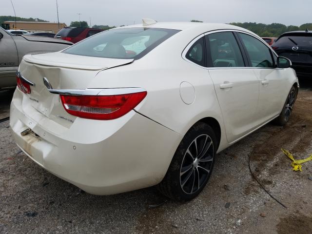 Photo 3 VIN: 1G4PW5SK4G4172989 - BUICK VERANO SPO 