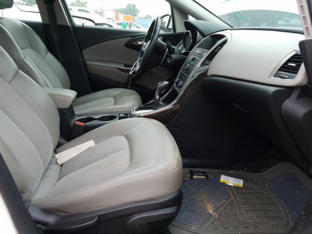 Photo 4 VIN: 1G4PW5SK4G4172989 - BUICK VERANO SPO 