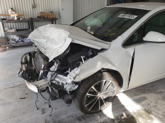 Photo 8 VIN: 1G4PW5SK4G4178520 - BUICK VERANO SPO 