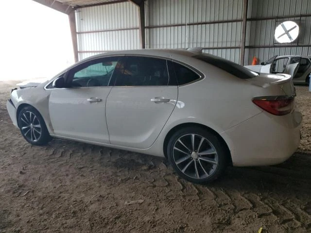 Photo 1 VIN: 1G4PW5SK6G4137211 - BUICK VERANO SPO 