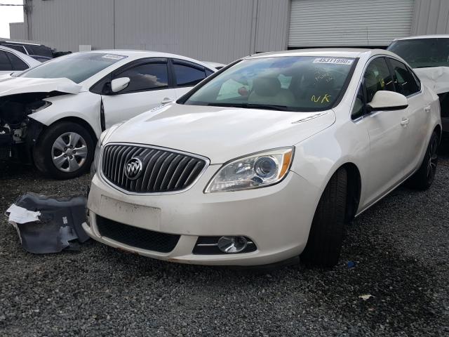 Photo 1 VIN: 1G4PW5SK6G4151075 - BUICK VERANO SPO 