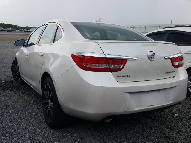 Photo 2 VIN: 1G4PW5SK6G4151075 - BUICK VERANO SPO 