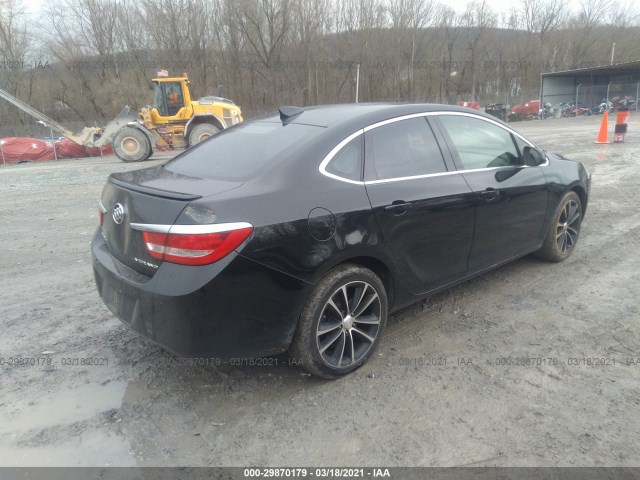 Photo 3 VIN: 1G4PW5SK6G4173562 - BUICK VERANO 