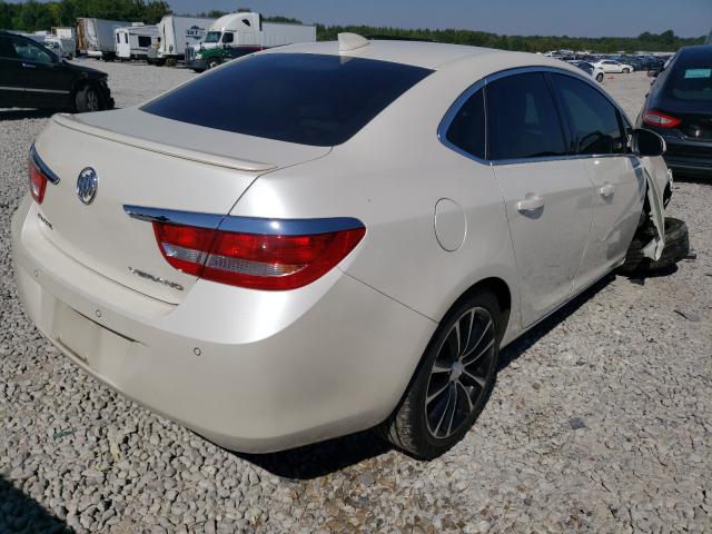 Photo 3 VIN: 1G4PW5SK6G4176185 - BUICK VERANO SPO 