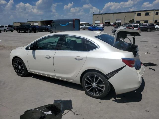 Photo 1 VIN: 1G4PW5SK6G4181855 - BUICK VERANO SPO 