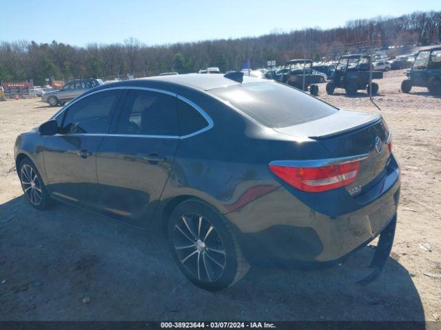 Photo 2 VIN: 1G4PW5SK6G4182231 - BUICK VERANO 