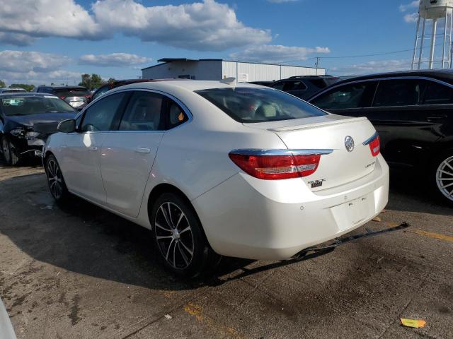 Photo 1 VIN: 1G4PW5SK7G4127030 - BUICK VERANO SPO 