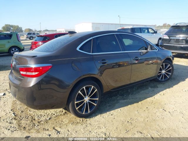 Photo 3 VIN: 1G4PW5SK8G4125836 - BUICK VERANO 