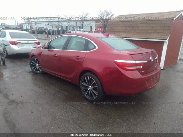 Photo 2 VIN: 1G4PW5SK8G4130485 - BUICK VERANO 