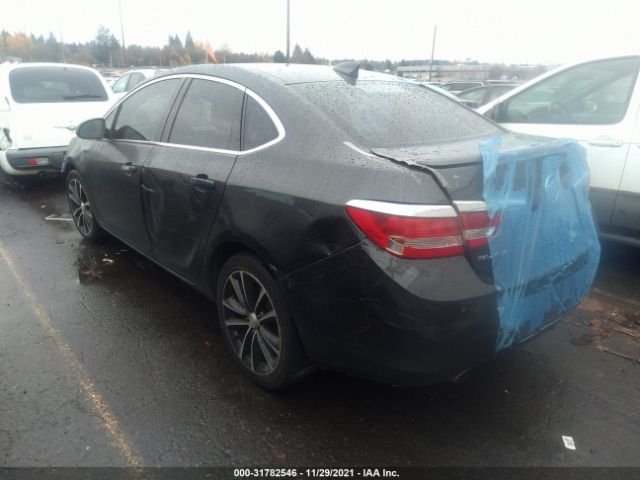 Photo 2 VIN: 1G4PW5SK8G4166807 - BUICK VERANO 