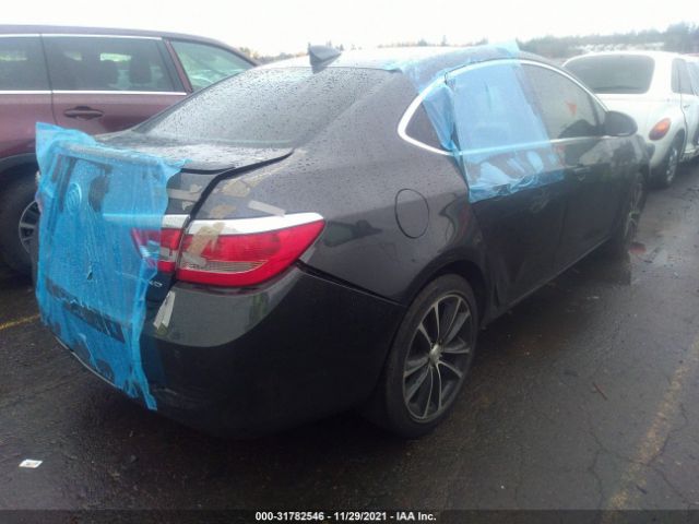 Photo 3 VIN: 1G4PW5SK8G4166807 - BUICK VERANO 