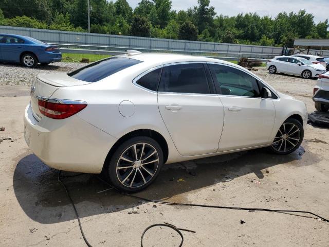 Photo 2 VIN: 1G4PW5SK8G4179976 - BUICK VERANO SPO 