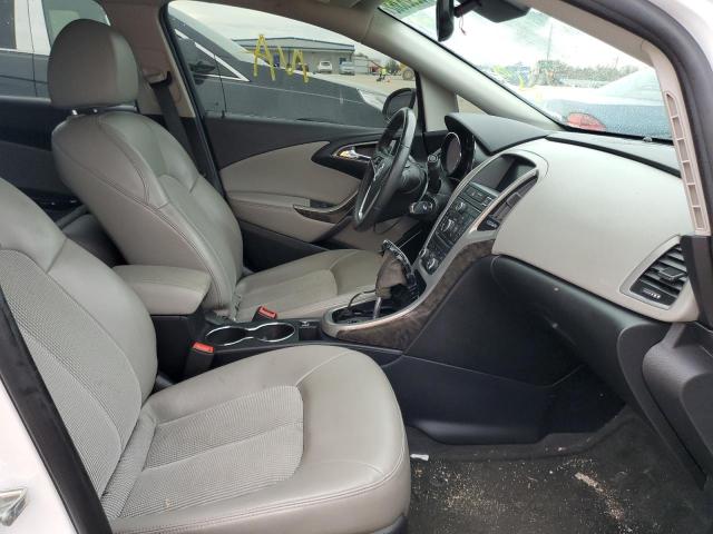 Photo 4 VIN: 1G4PW5SK9G4172535 - BUICK VERANO SPO 