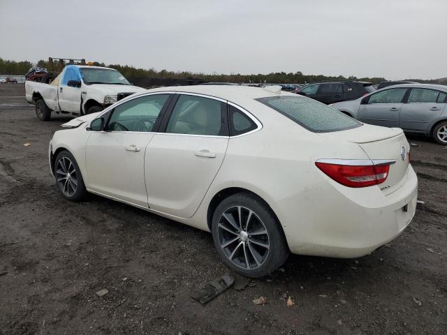 Photo 1 VIN: 1G4PW5SKXG4137549 - BUICK VERANO SPO 