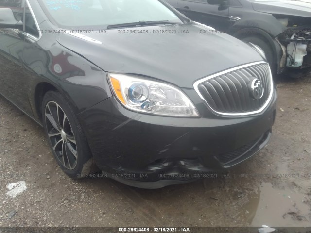 Photo 5 VIN: 1G4PW5SKXG4177064 - BUICK VERANO 