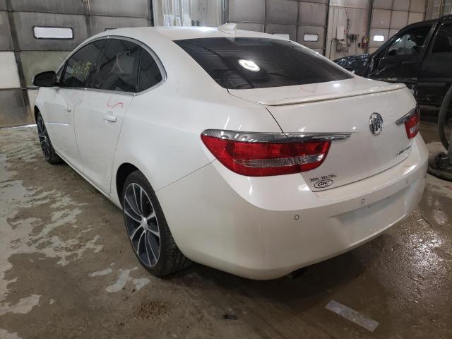 Photo 2 VIN: 1G4PW5SKXG4179364 - BUICK VERANO SPO 