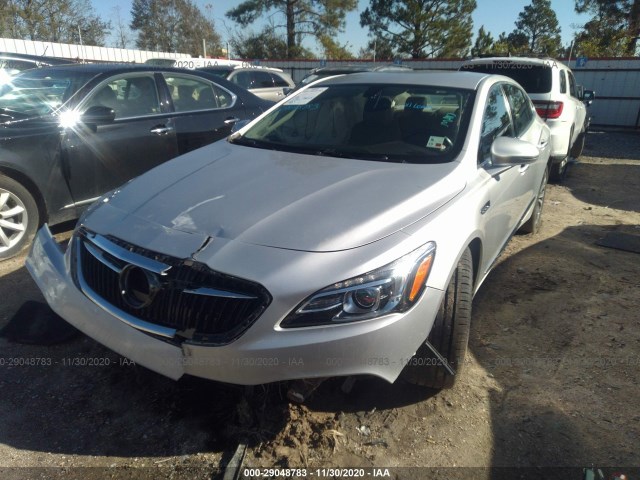 Photo 1 VIN: 1G4ZN5SS6HU137819 - BUICK LACROSSE 