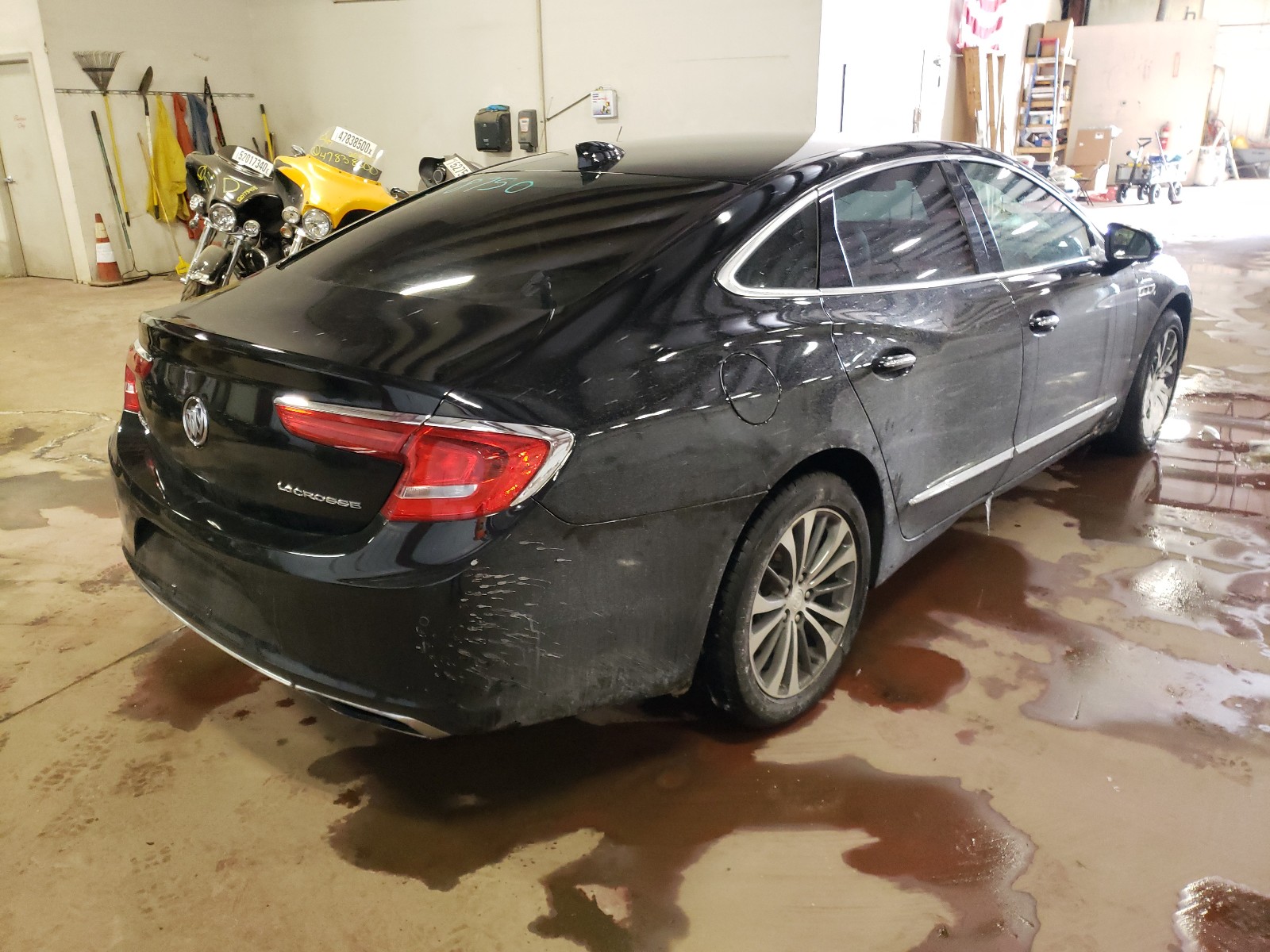 Photo 3 VIN: 1G4ZN5SS7HU207599 - BUICK LACROSSE P 