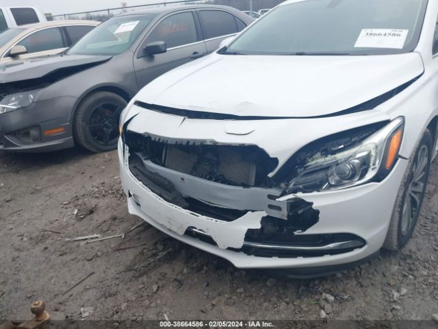 Photo 5 VIN: 1G4ZN5SS9HU137586 - BUICK LACROSSE 