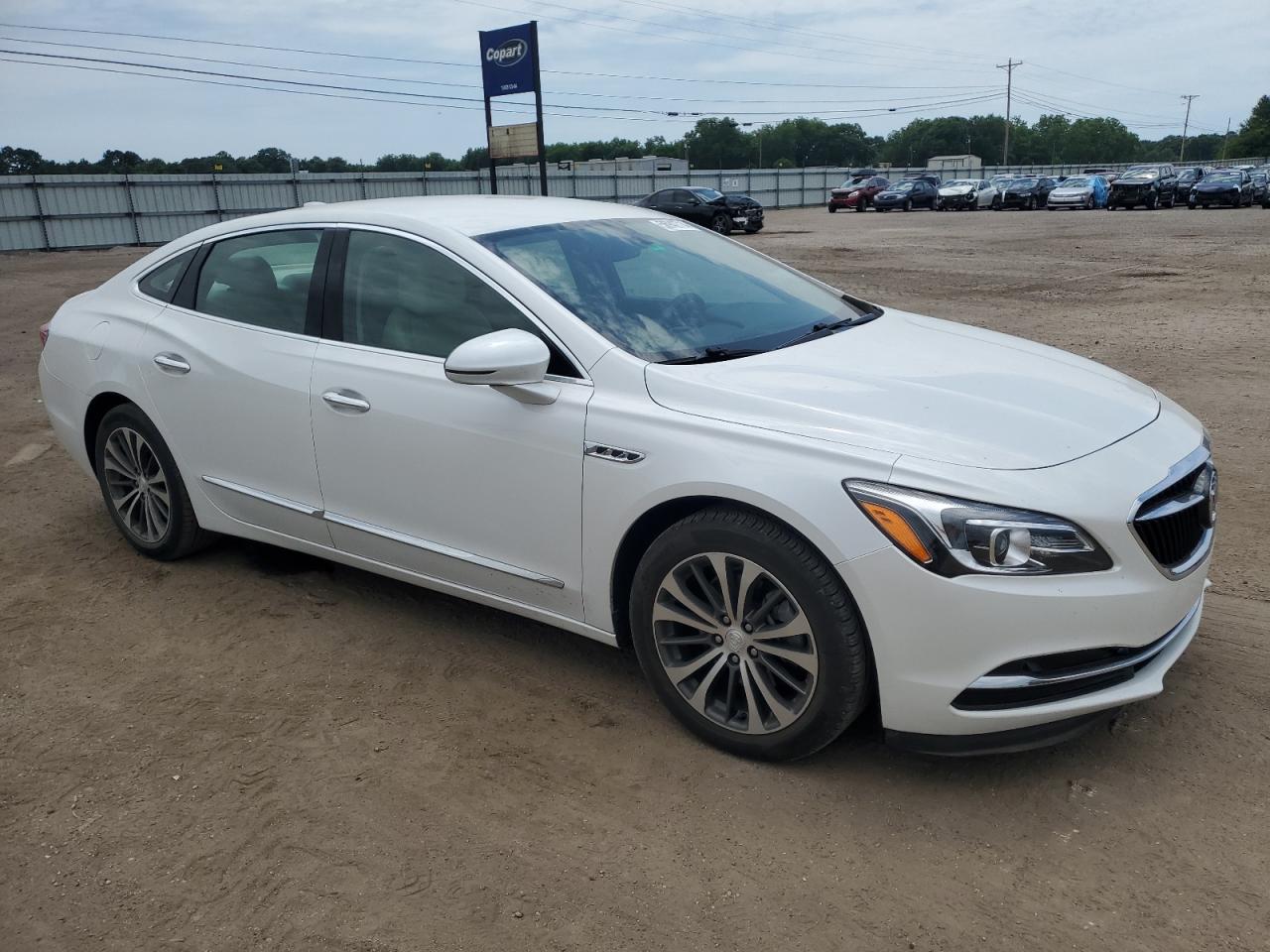 Photo 3 VIN: 1G4ZP5SS0HU124364 - BUICK LACROSSE 