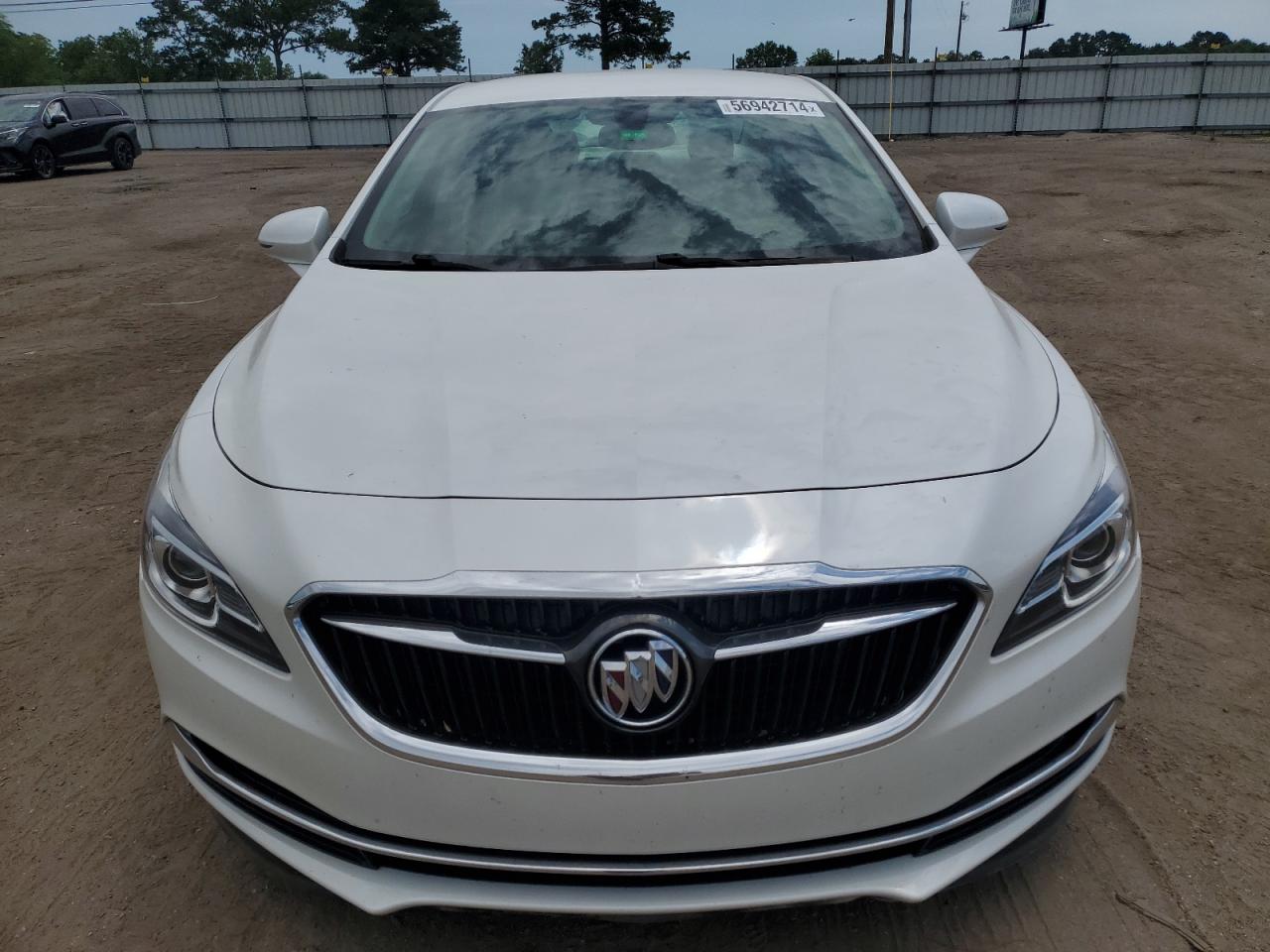 Photo 4 VIN: 1G4ZP5SS0HU124364 - BUICK LACROSSE 