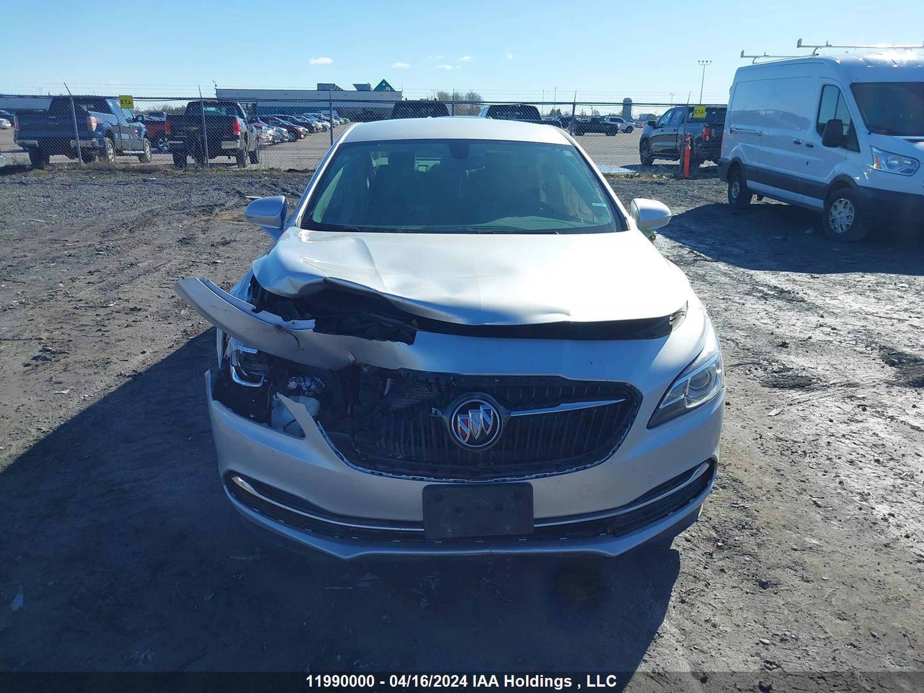 Photo 11 VIN: 1G4ZP5SS0HU200827 - BUICK LACROSSE 