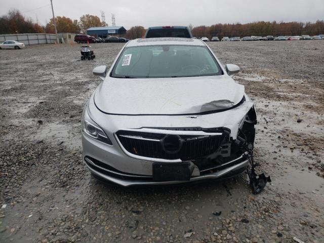 Photo 4 VIN: 1G4ZP5SS1HU207429 - BUICK LACROSSE E 