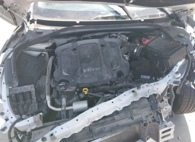 Photo 9 VIN: 1G4ZP5SS1HU210184 - BUICK LACROSSE 