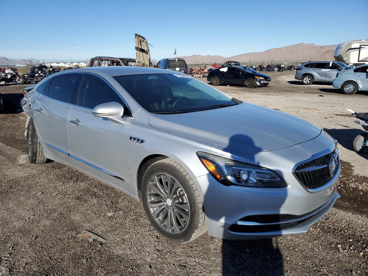 Photo 3 VIN: 1G4ZP5SS3HU211062 - BUICK LACROSSE 