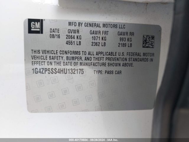 Photo 8 VIN: 1G4ZP5SS4HU132175 - BUICK LACROSSE 