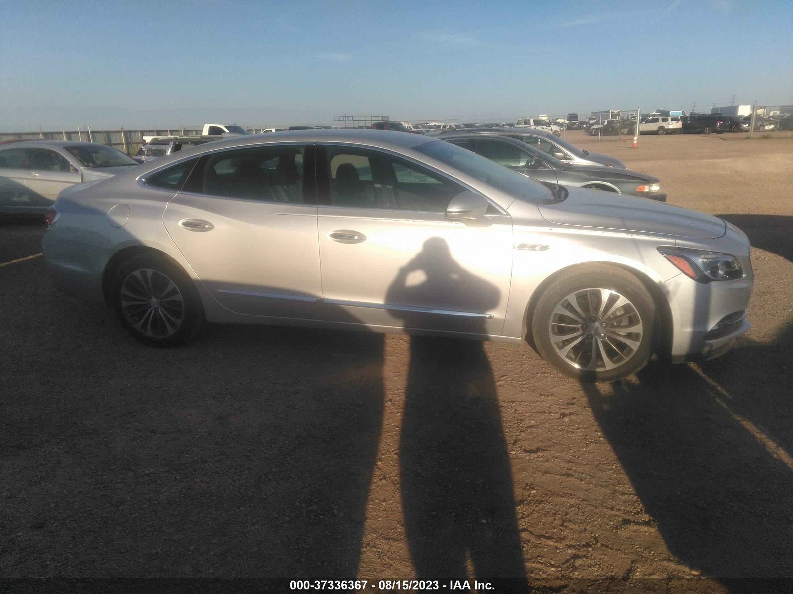 Photo 13 VIN: 1G4ZP5SS6KU107625 - BUICK LACROSSE 