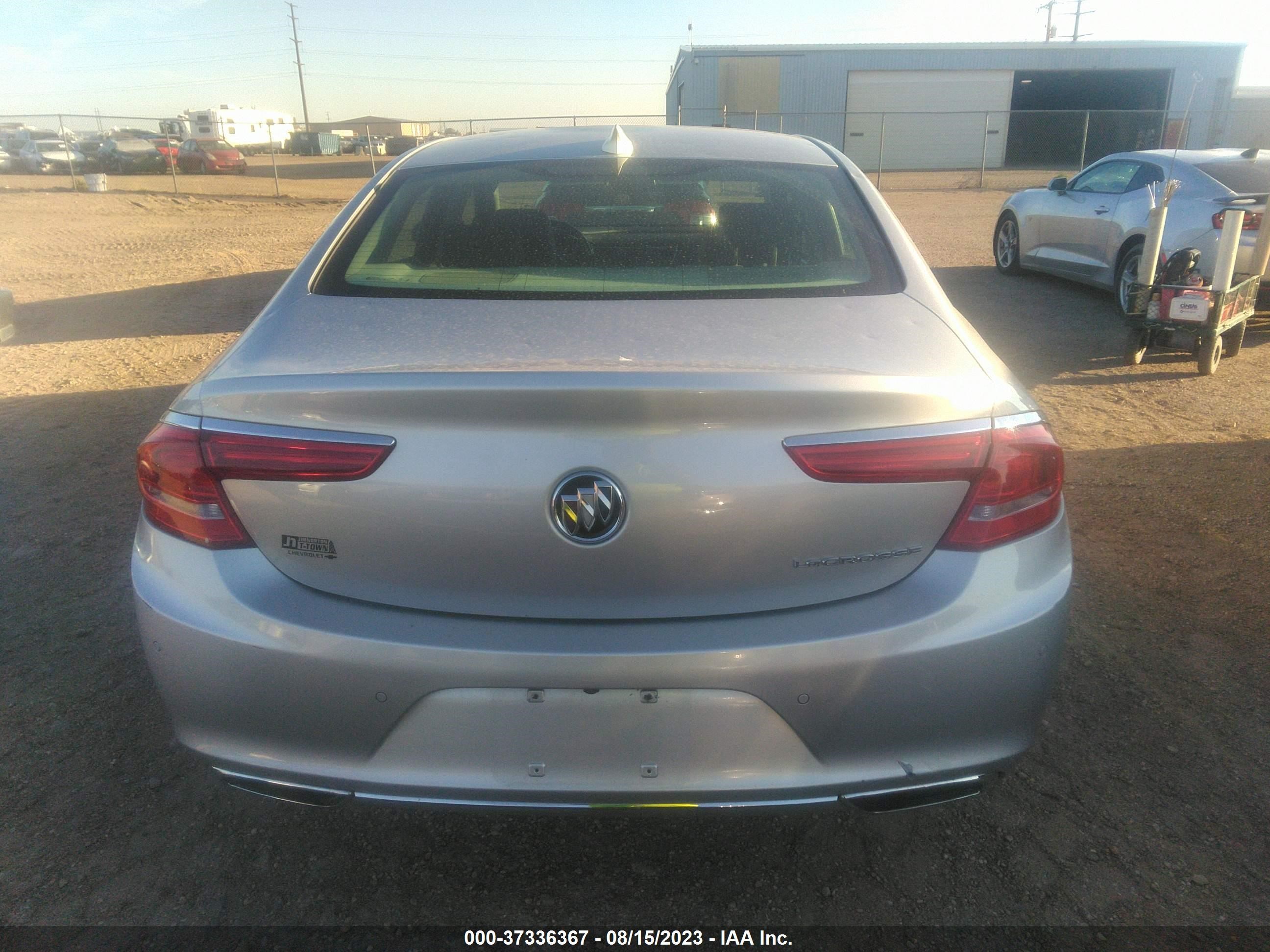 Photo 16 VIN: 1G4ZP5SS6KU107625 - BUICK LACROSSE 