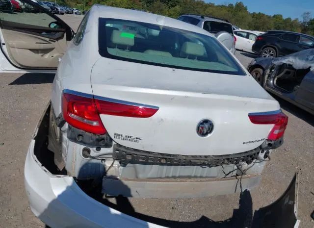 Photo 5 VIN: 1G4ZP5SS9HU164099 - BUICK LACROSSE 