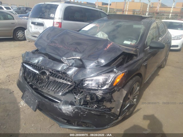 Photo 1 VIN: 1G4ZP5SS9JU107990 - BUICK LACROSSE 