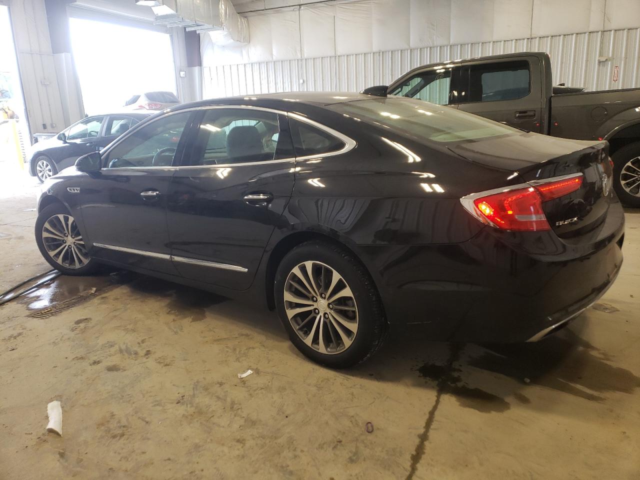 Photo 1 VIN: 1G4ZP5SS9JU148295 - BUICK LACROSSE 