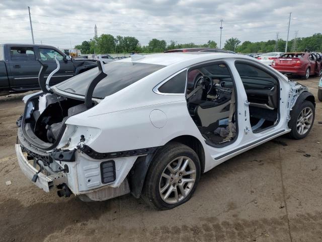 Photo 2 VIN: 1G4ZR5SS5HU155586 - BUICK LACROSSE 