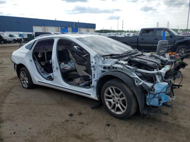 Photo 3 VIN: 1G4ZR5SS5HU155586 - BUICK LACROSSE 