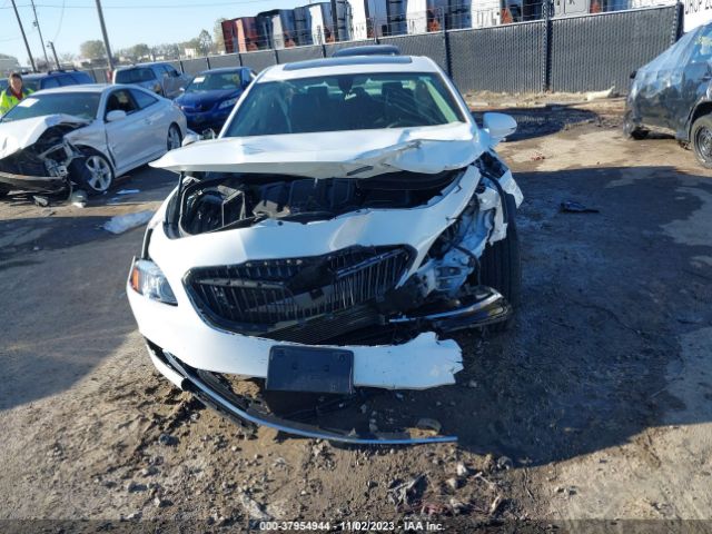 Photo 5 VIN: 1G4ZR5SS6KU130218 - BUICK LACROSSE 