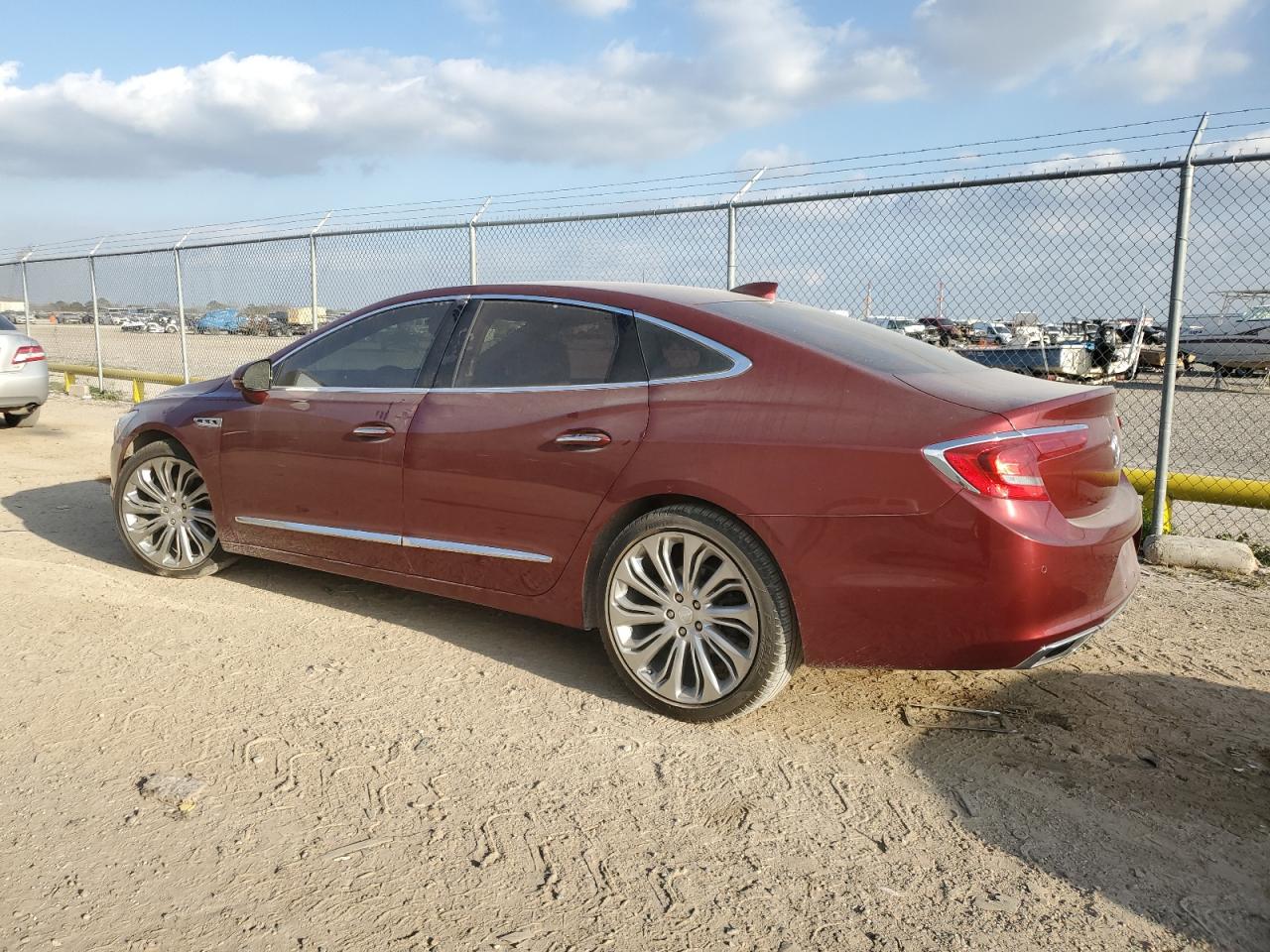 Photo 1 VIN: 1G4ZR5SS7HU133606 - BUICK LACROSSE 