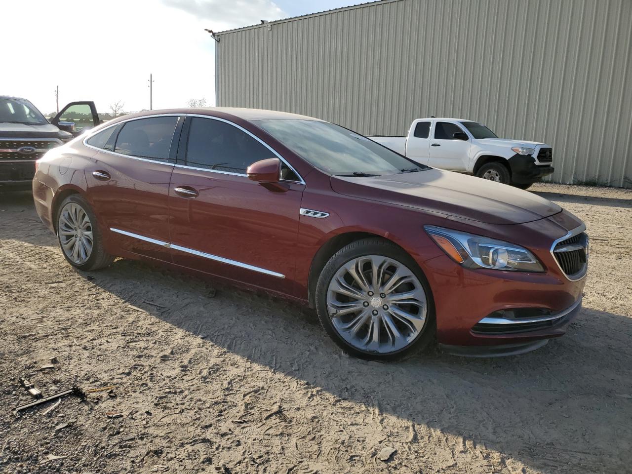 Photo 3 VIN: 1G4ZR5SS7HU133606 - BUICK LACROSSE 