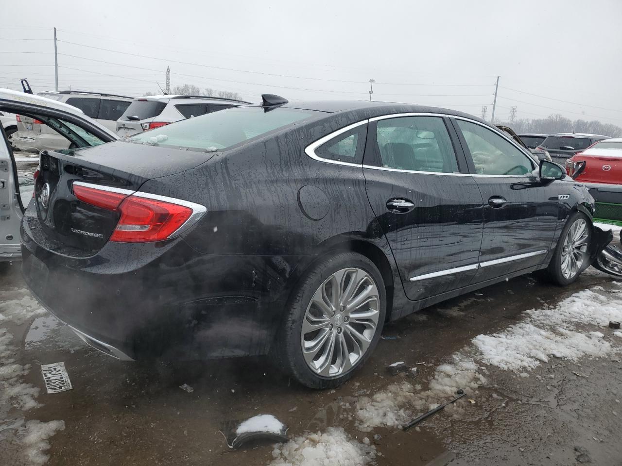 Photo 2 VIN: 1G4ZR5SS9JU112911 - BUICK LACROSSE 