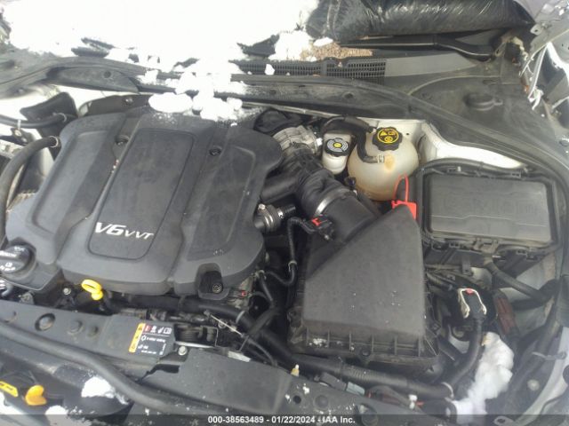 Photo 9 VIN: 1G4ZT5SS2KU102157 - BUICK LACROSSE 