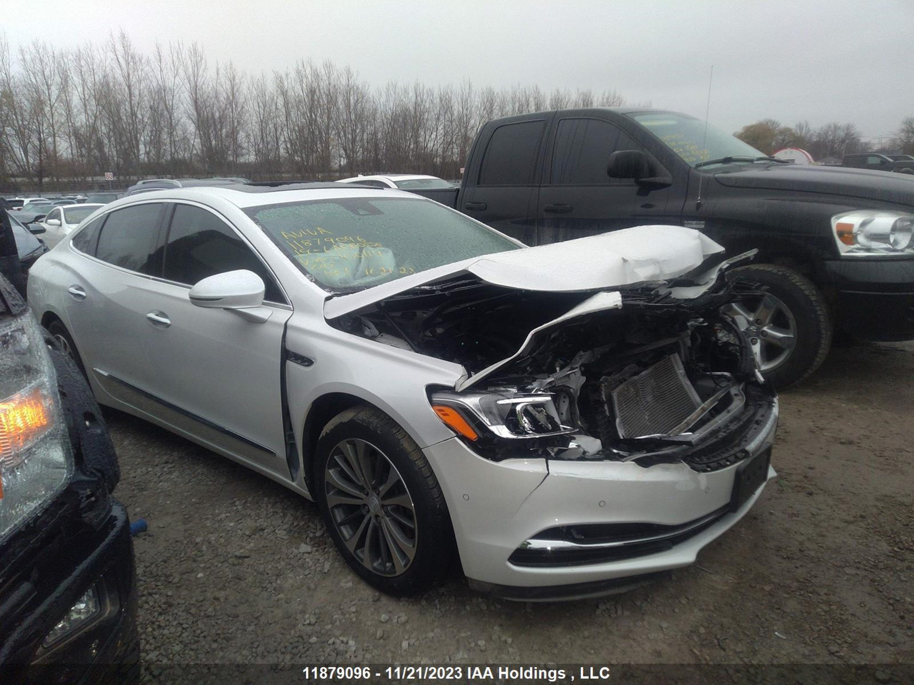 Photo 0 VIN: 1G4ZT5SS7KU100114 - BUICK LACROSSE 