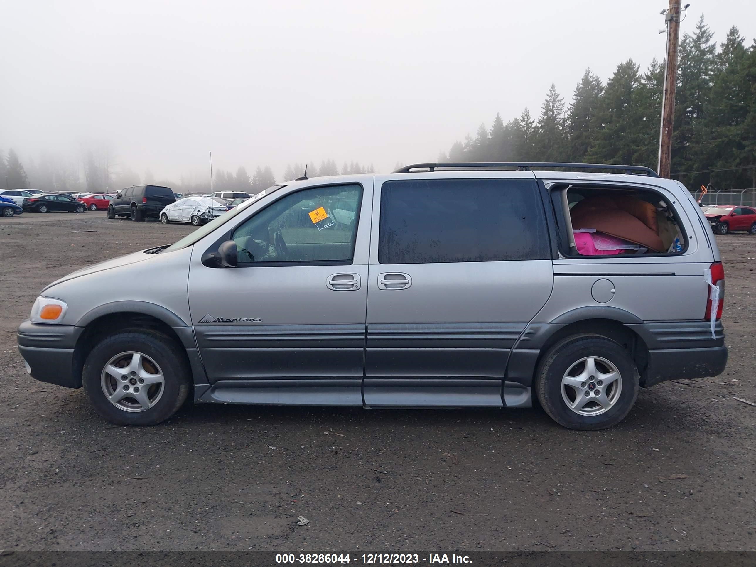 Photo 12 VIN: 1G5DV13E65D145454 - PONTIAC MONTANA 