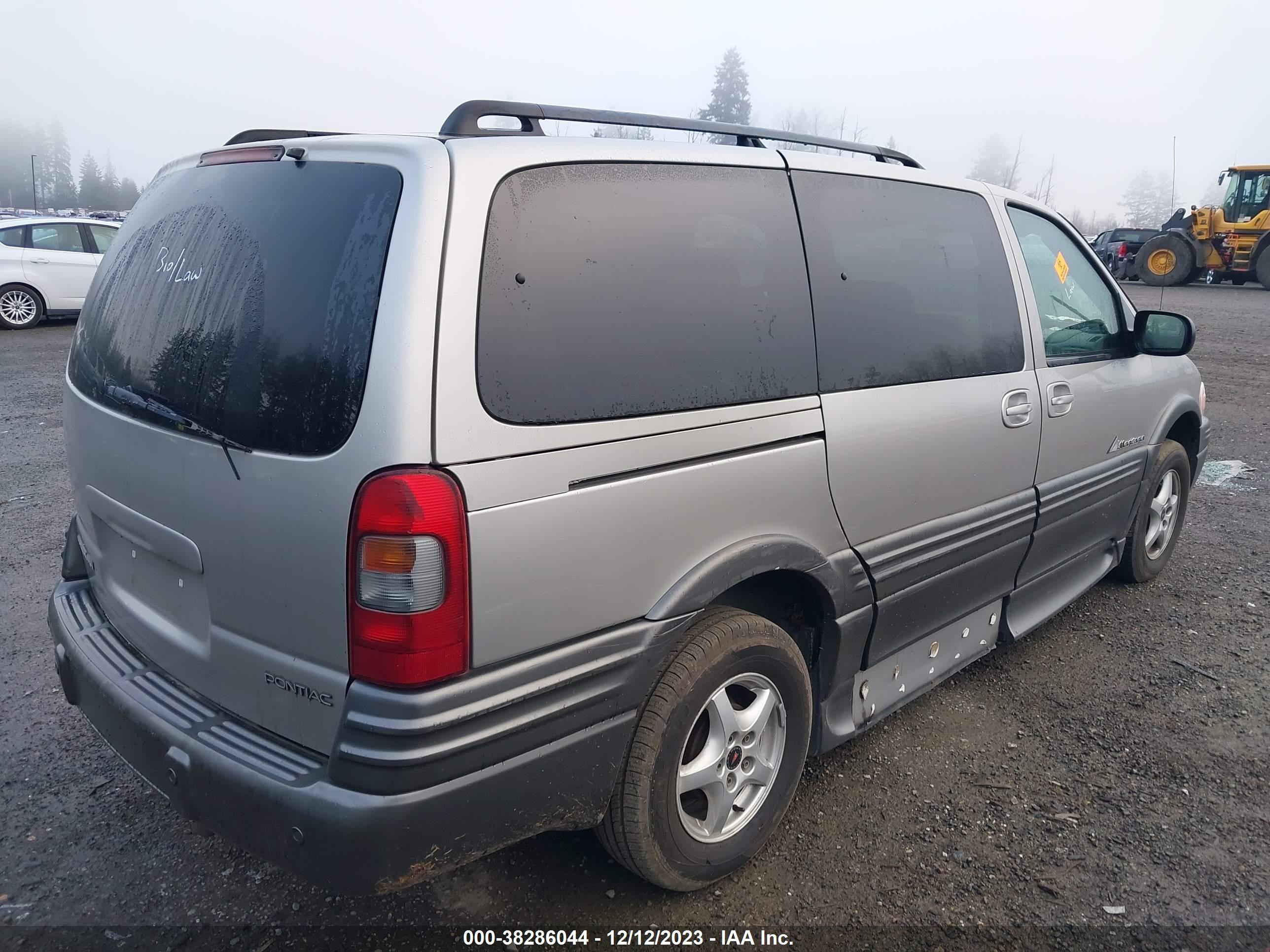 Photo 3 VIN: 1G5DV13E65D145454 - PONTIAC MONTANA 