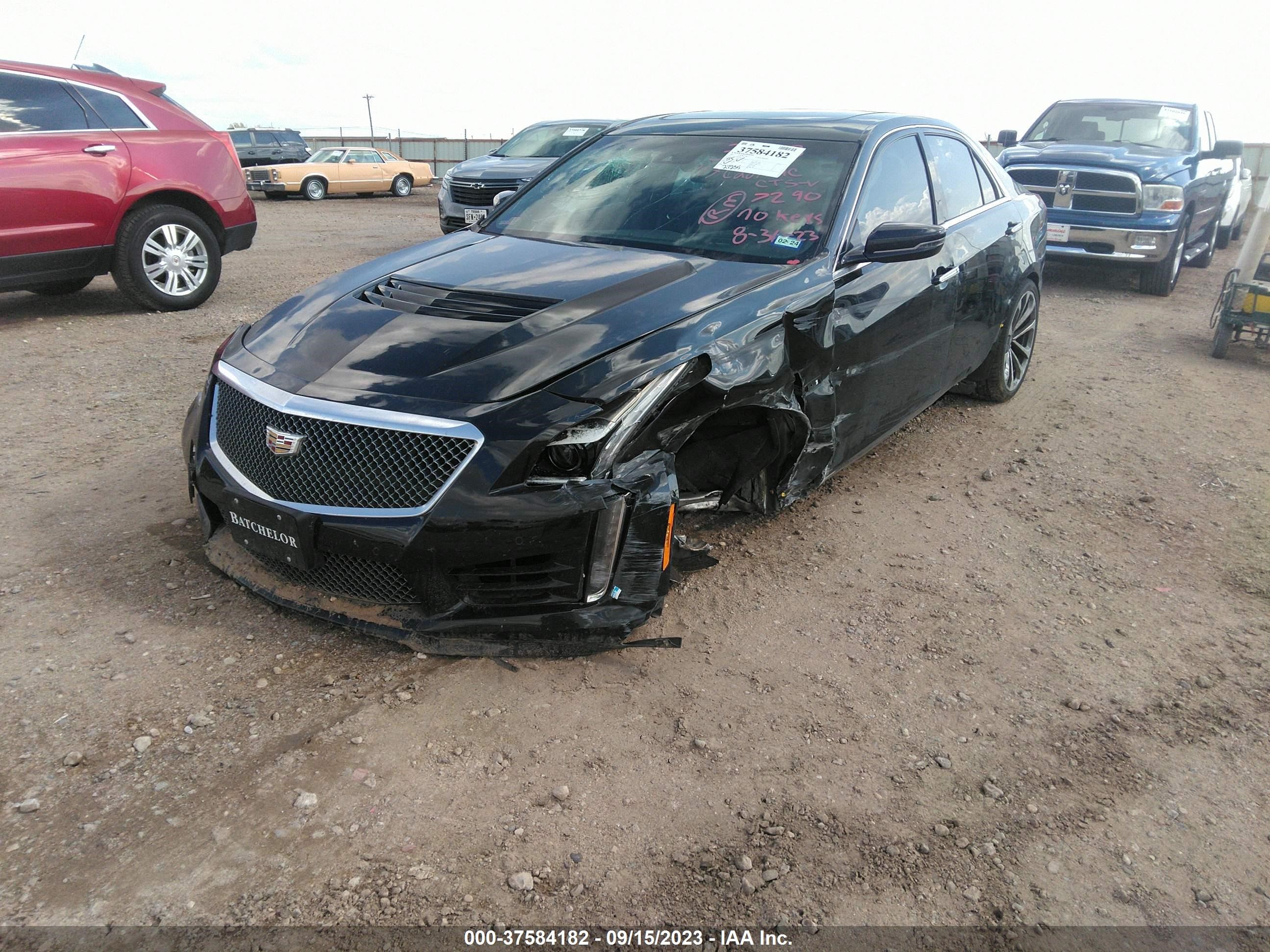 Photo 1 VIN: 1G6A15S61H0127290 - CADILLAC CTS-V 