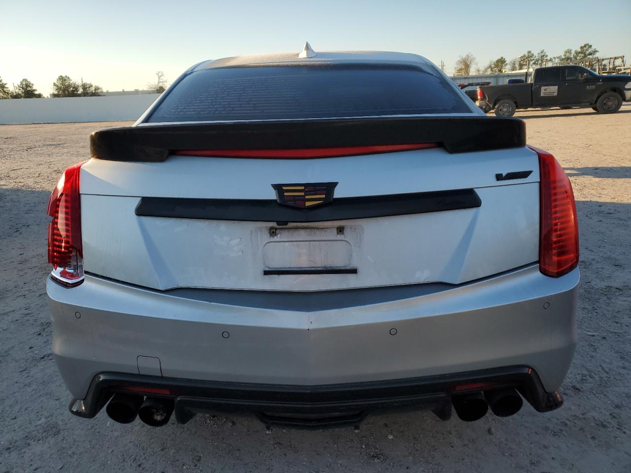 Photo 5 VIN: 1G6A15S62G0169286 - CADILLAC CTS-V 