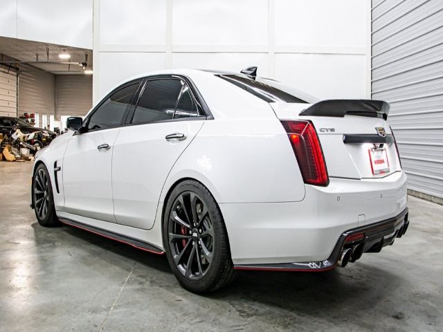 Photo 5 VIN: 1G6A15S63H0192349 - CADILLAC CTS-V SEDAN 