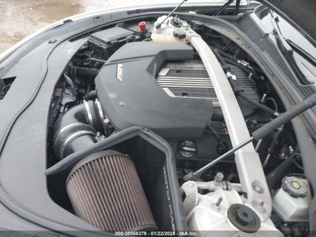 Photo 9 VIN: 1G6A15S64J0161598 - CADILLAC CTS-V 