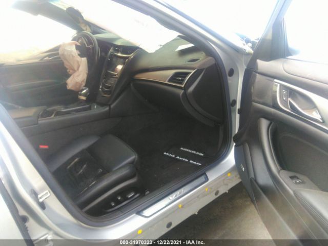 Photo 4 VIN: 1G6A15S68G0184813 - CADILLAC CTS-V SEDAN 